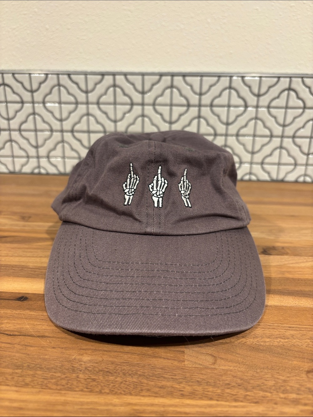 Skeleton middle fingers Embroidered Baseball Cap - Gray